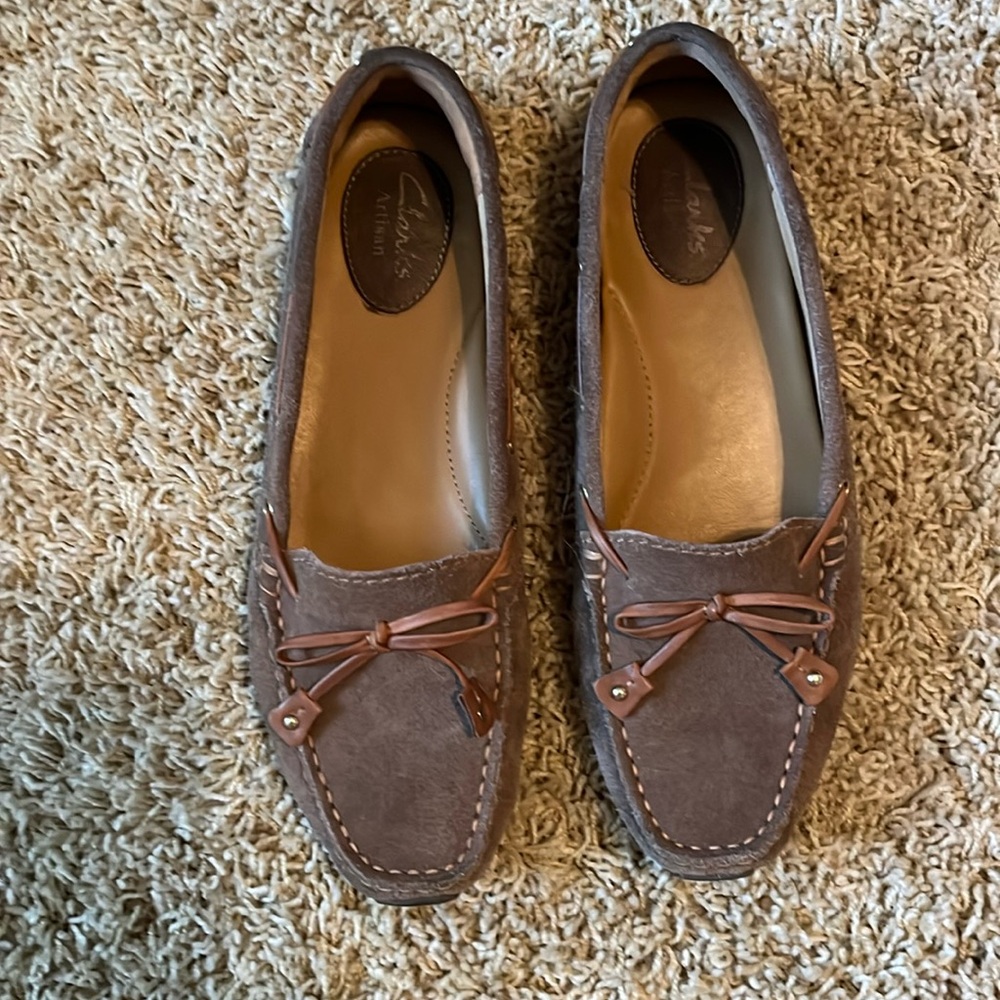 Clarks loafers. Size 7 1/2.